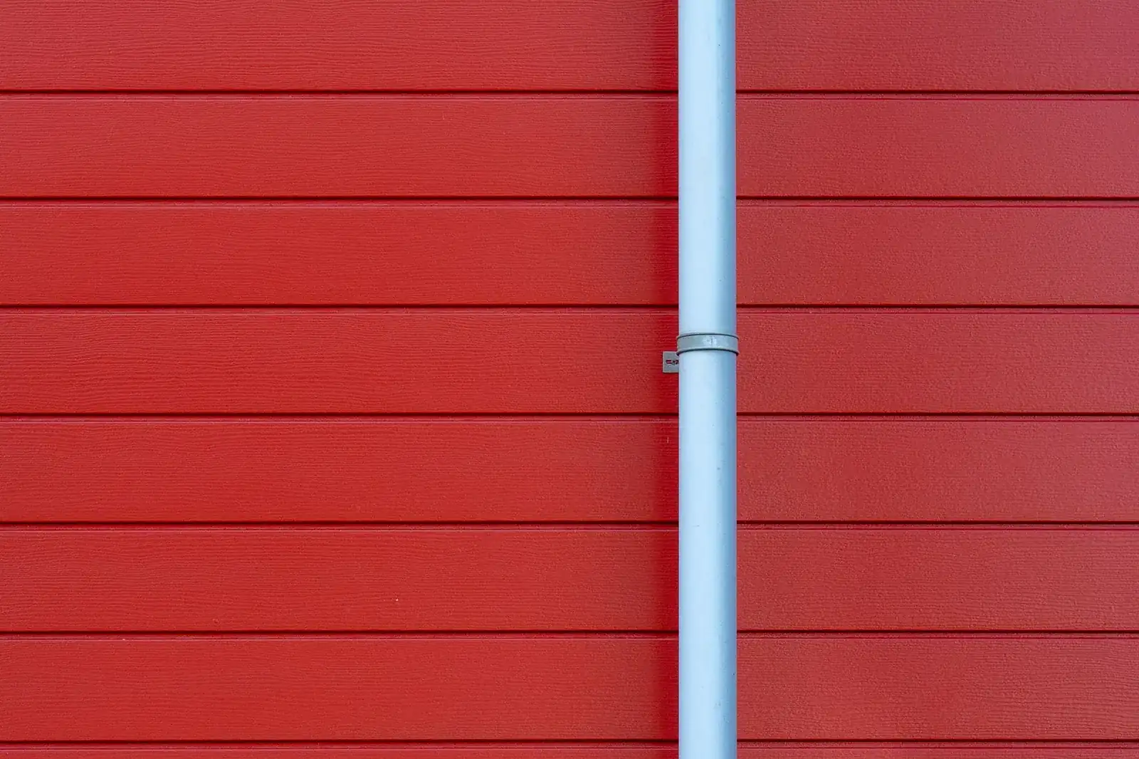 Roof gutter on a residential home
